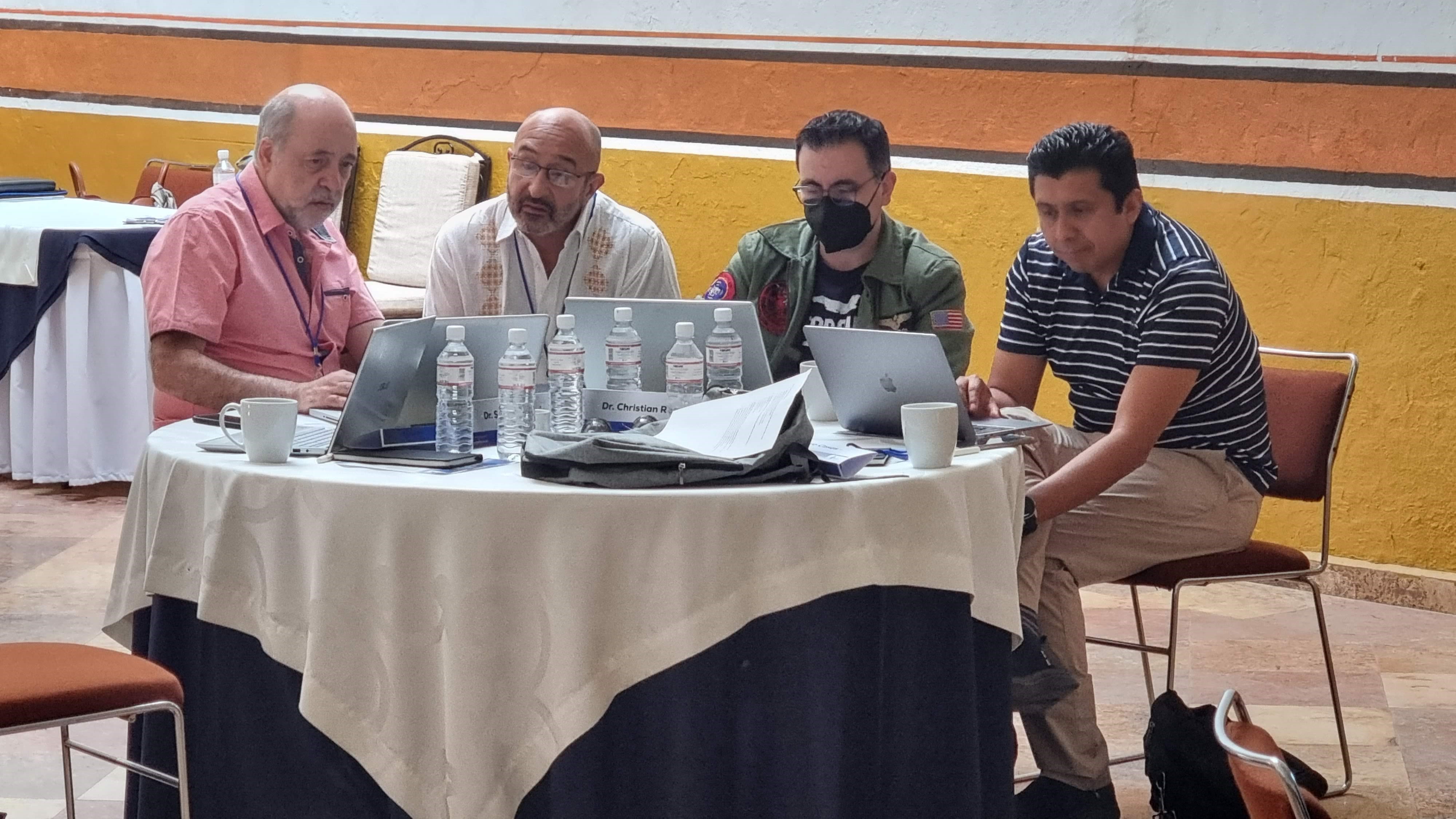 Consensos presenciales